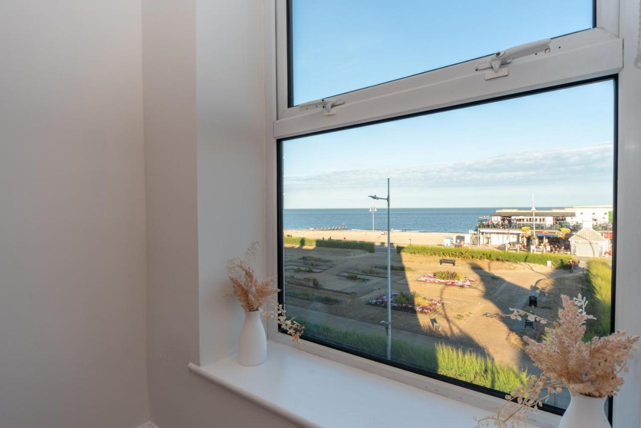 Sea Views Modern Two Bedroom Apartment Lowestoft Esterno foto